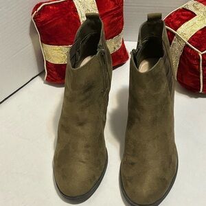 Mix No. 6 Khaki Ankle Boots